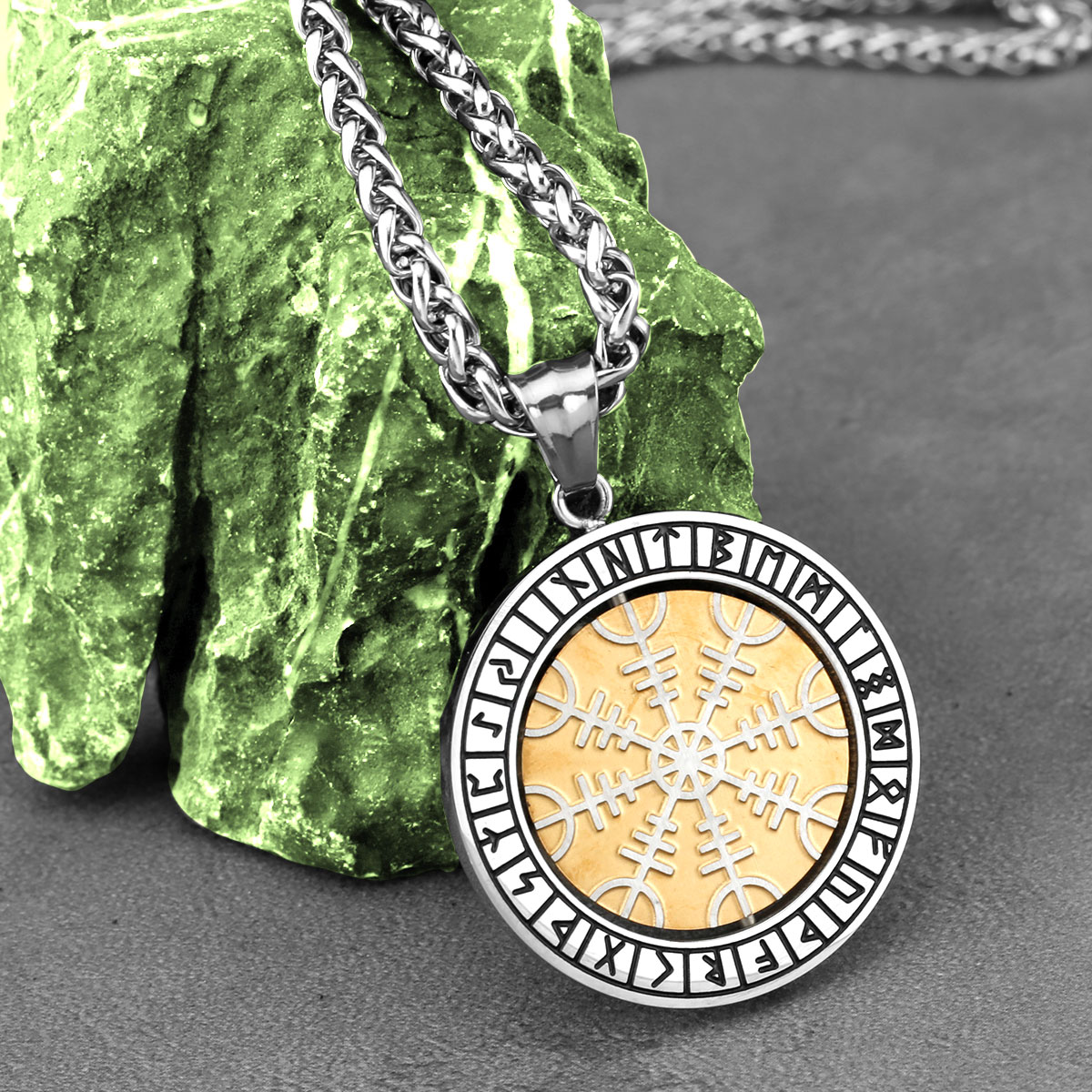 Rotierenden Wikinger Helm von Ehrfurcht Odin Rune Halskette männer Edelstahl Charme Radfahrer Anhänger Halskette Schmuck