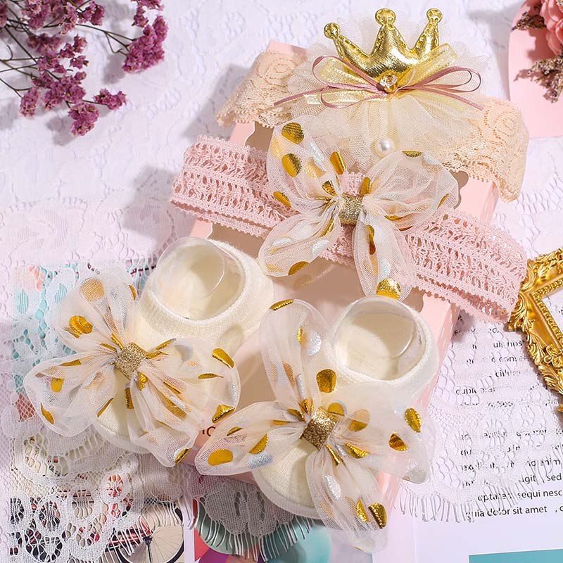 3er -einstellen babysocken + haarband mit süßen punkten und schleife, haarband mit blumenkranz, rutschfeste socken für babys und kleinkinder