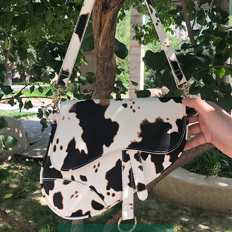 Vintage harajuku sac de selle baguette en cuir PU kawaii mignon motif de vache douce sac à main mini sac sous les bras pochette axillaire