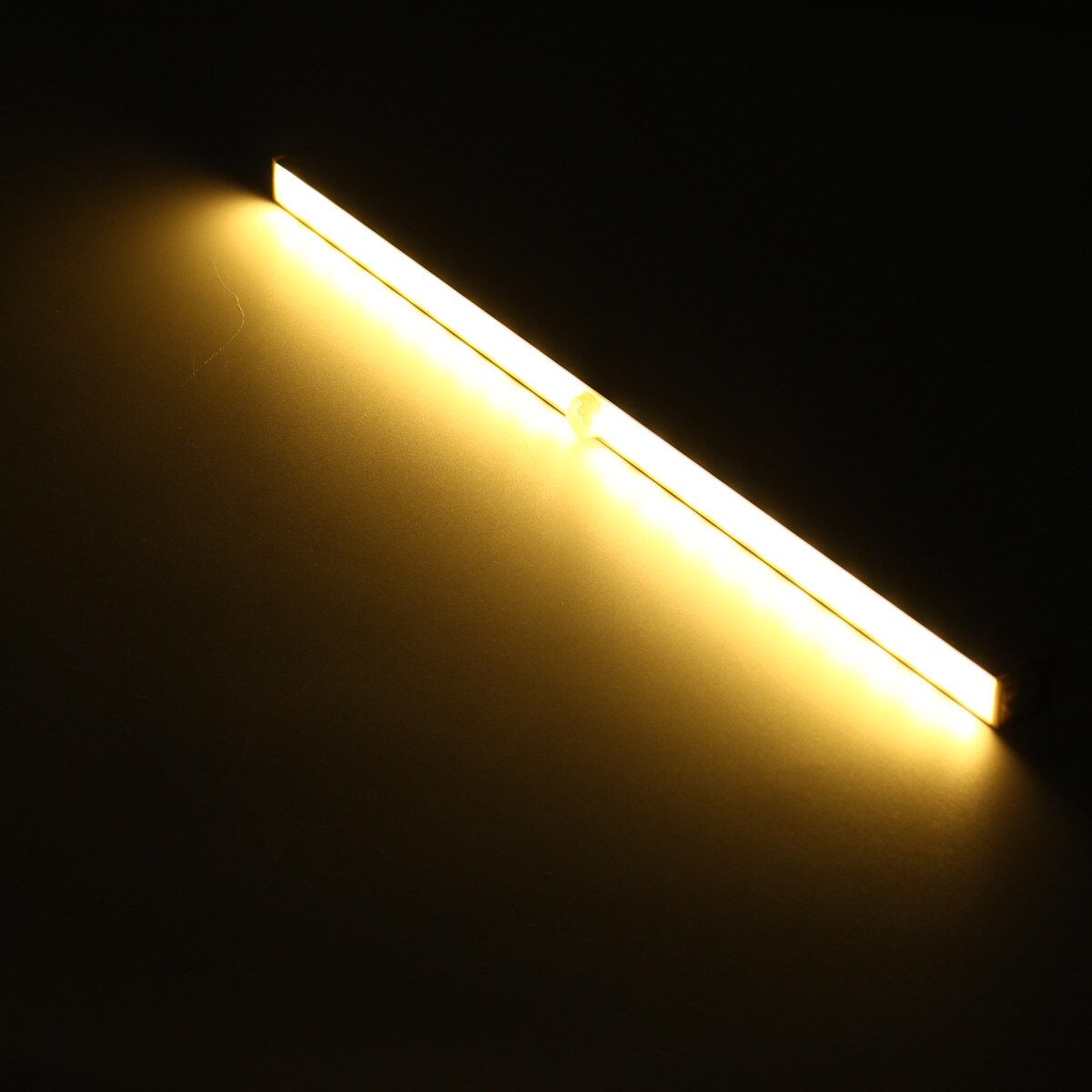 34cm 3 modes trådløs pir bevægelsessensor 20 led bar lys batteridrevet led strip lampe under kabinet natlys  dc9v: Varm hvid