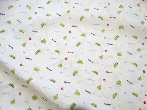 Tissu en 100%  imprimé tigre de dessin animé 160 x 50cm au demi-mètre, tissus patchwork pour bricolage, matériel de couture, robe de bébé, drap: 50 x 160cm / Tissu en coton 1