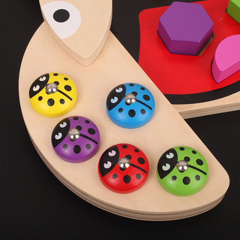 Di legno di Puzzle Del Giocattolo Gioco Coccinella multicolore Forma geometrica di Apprendimento e di Istruzione Da Tavolo Gioco di pesca Per Bambini Giocattoli