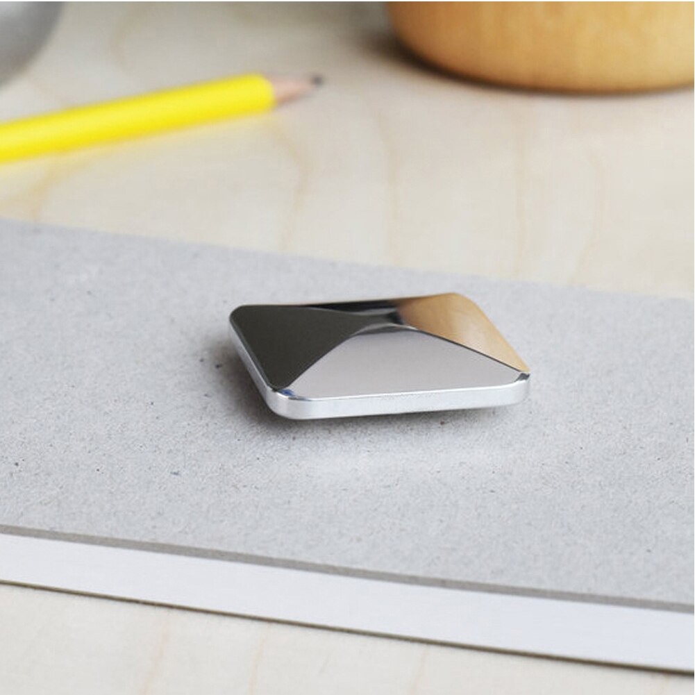 Rolling Reverse Flip Desktop Home Kinetic Skill Decompression Toys Pocket Size Stress Relief Rotating Entertainment Zinc Alloy