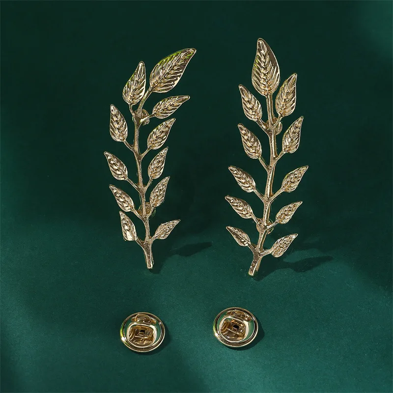 Koreaanse Ster Anker Beooch Bee Insecten Revers Pin Mannen Pak Kraag Pinnen Mode-sieraden Badge Accessoires: Antique Bronze Plated