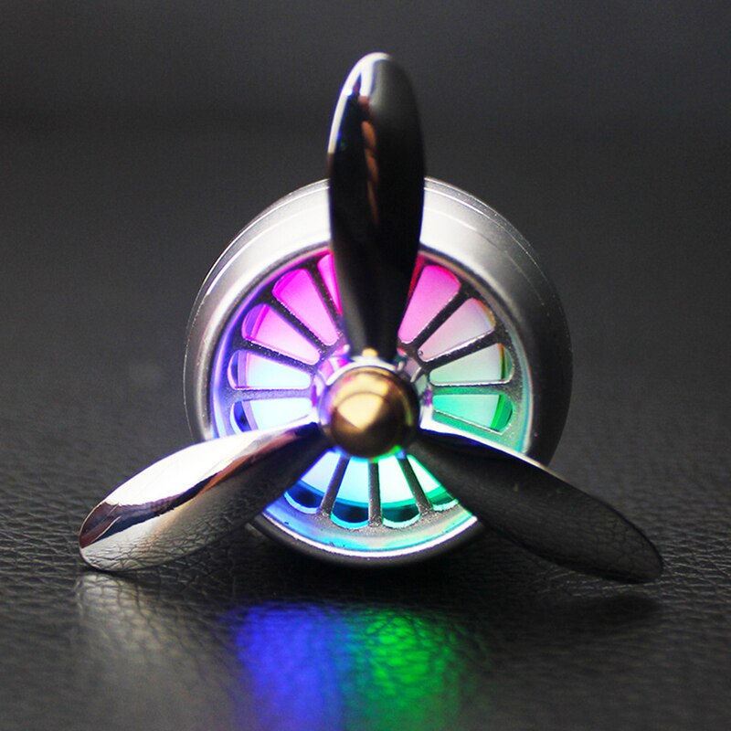 LED Voiture Désodorisant D'odeur de Climatisation Automatique D'alliage de Sortie De Ventilation Clip De Parfum