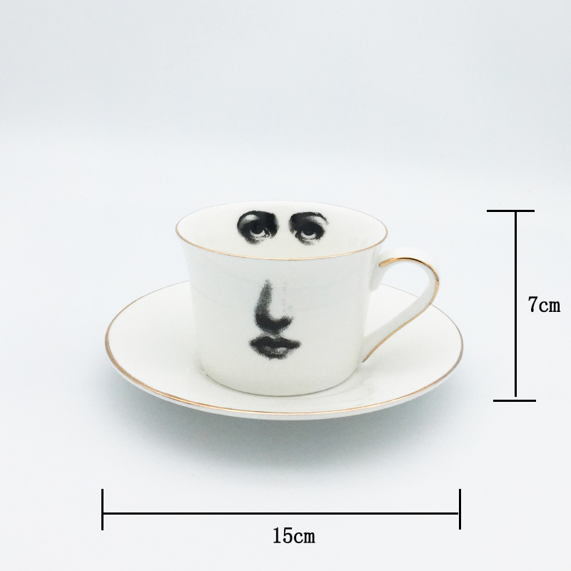 Augen und Nase Kaffee Tasse und Untertasse einstellen Knochen ChinaTazza Nachmittag Tee Versorgung Elegante Hochzeit Geschirr Mädchen Freund: B