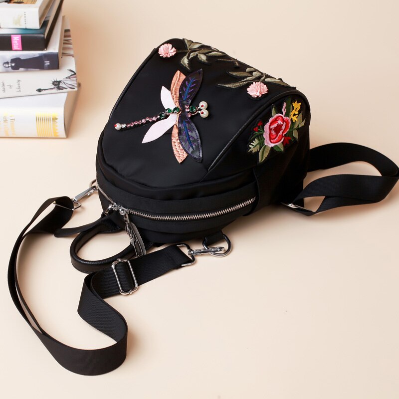 Bloemen Patroon Vrouwen Rugzak Duurzaam Nylon Rugzak Mooie Stijl Meisjes Winkelen School Rugzak