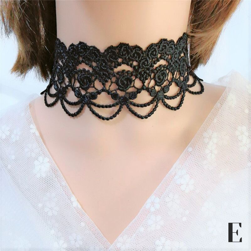 Gargantilha de renda tatuagem gótica clássica para mulheres, pingente de cristal preto, colares, joias boho, presente de Natal vintage: Branco
