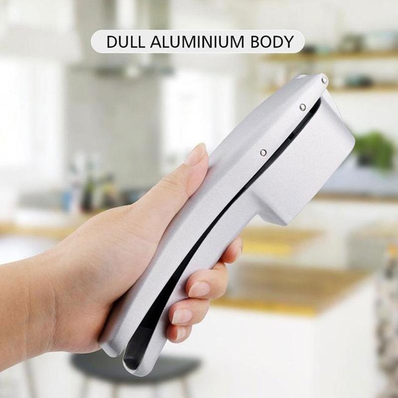 2 in 1 Manual Garlic Press Mincer Garlic Clasp Chopper Kitchen Crusher Grinding Garlic Grater Multifunctional Hand Slicer T K4D5