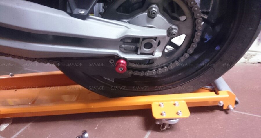 Swingarm bobines curseur pour Aprilia RSV 1000/1000R/4/4R SMV 750/1200 Tuono 1000/1000R EVT1200 SL750 vis de support M6 CNC