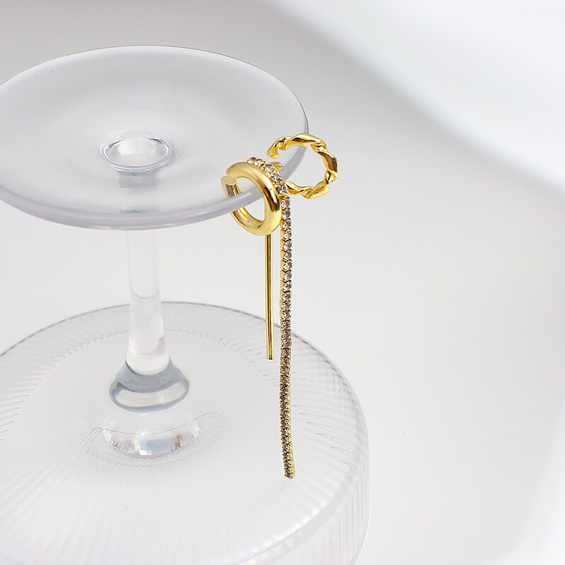 Flashbuy Trendy Goud Kleur Oor Manchetten Clip Oorbellen Voor Vrouwen Kristal Geen Piercing Lange Kwast Oorbellen Minimalistische Sieraden: 2