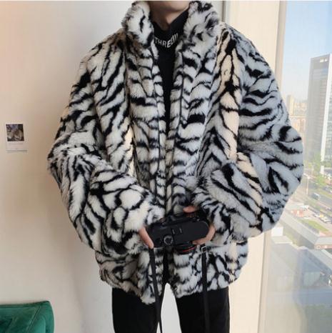 Abrigo con patrón de tigre de imitación para hombre, ropa de calle gruesa de manga larga, chaqueta con estampado de leopardo, talla grande, J327
