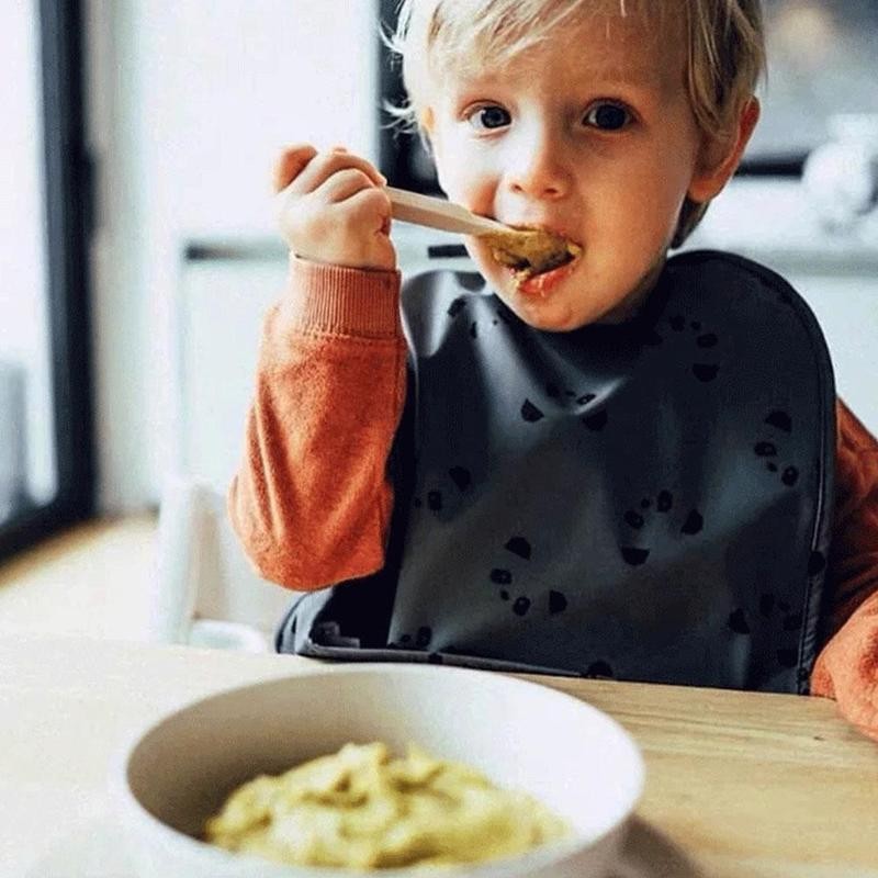 Voeden Tekening Schort Waterdichte Verstelbare Leuke Print Pocket Met Slabbetjes Bib Kinderen Spullen Baby Mouwloze Baby Meubi