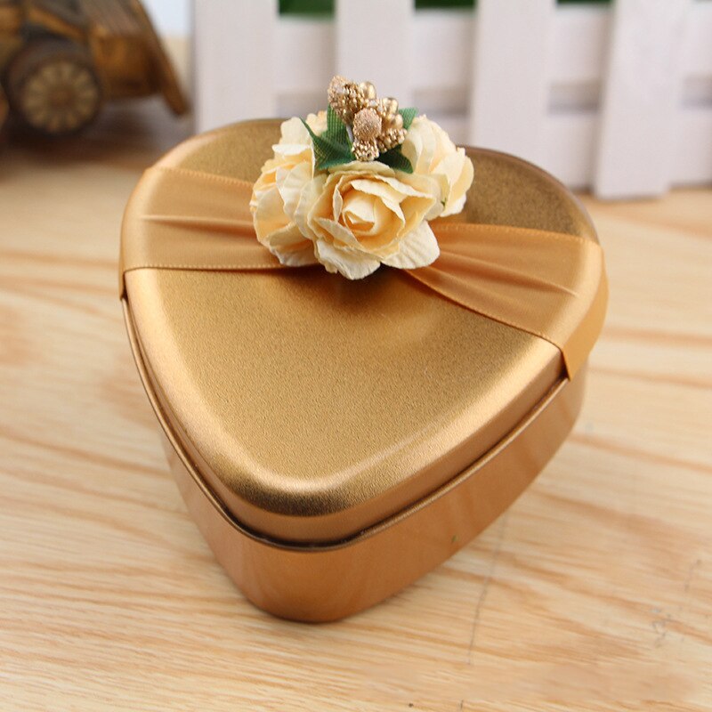 Luxury Gold Round Shape Tinplate Wedding Candy Box With Berry Flower Ribbon Metal Small Party Favors Chocolate Boxes