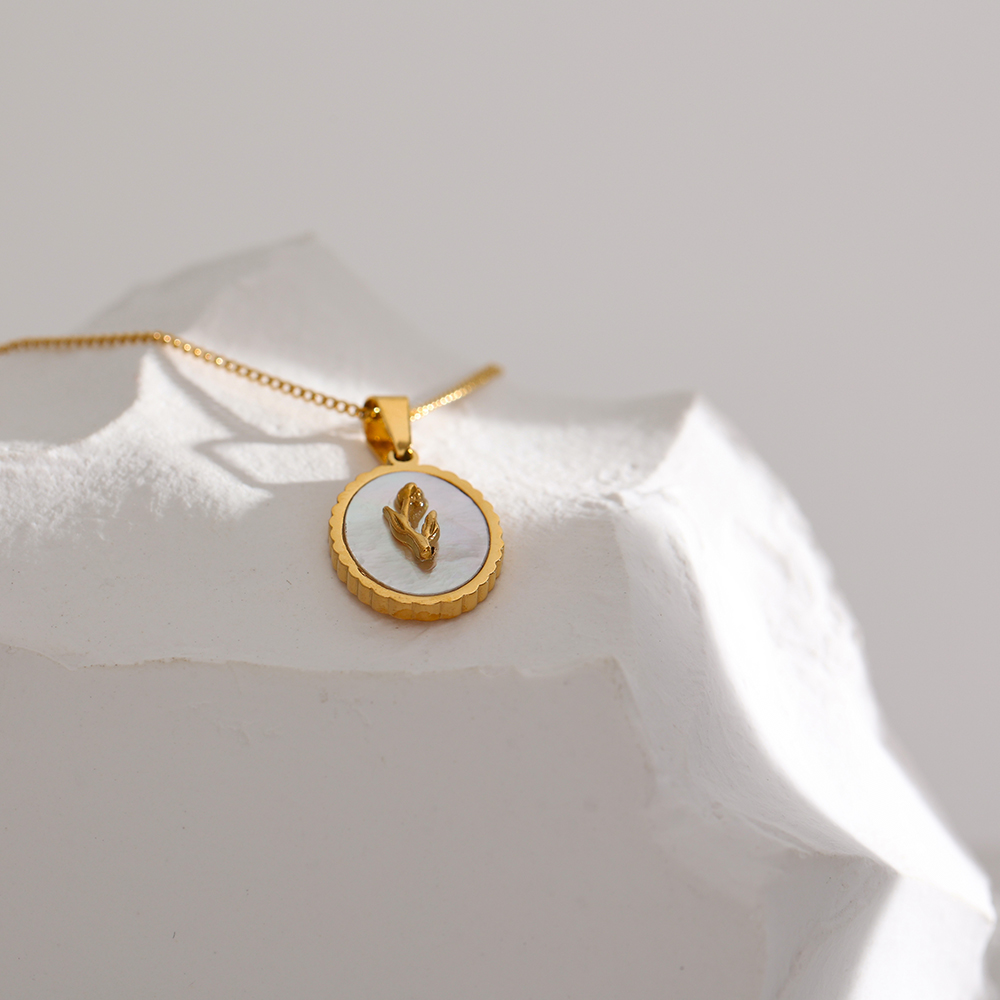 Yhpup roestvrijstalen bloem hanger ketting trendy natuurlijke schelp ronde kraag ketting sieraden о dzigift
