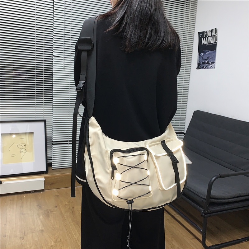 Saco do mensageiro da marca na moda japonesa saco das senhoras saco funcional vento harajuku bolsa de ombro estudante saco de ferramentas saco de esportes luz