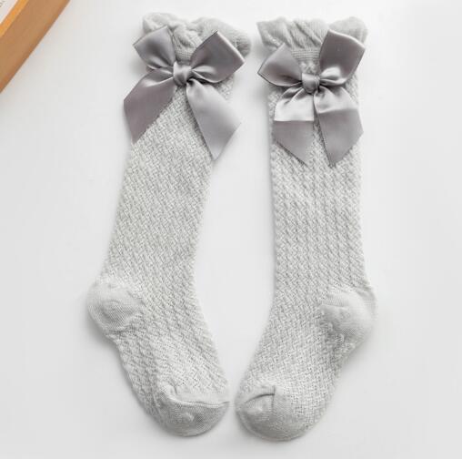 Barn flickor kunglig stil rosett knähöga nätstrumpor.baby toddler bowknot in tube socks.kid ihåliga strumpor sox 0-4y: Grå boe mesh / 2y-4y