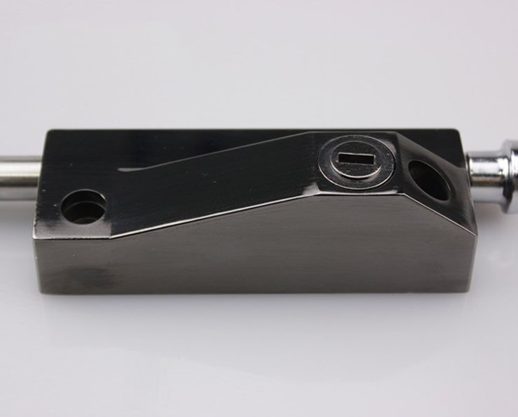 Surface mounted bolt lock with key,For Heavy /Rotating door bolt,strong and sturdy,Ground latch,Door hardware/bolt/latch