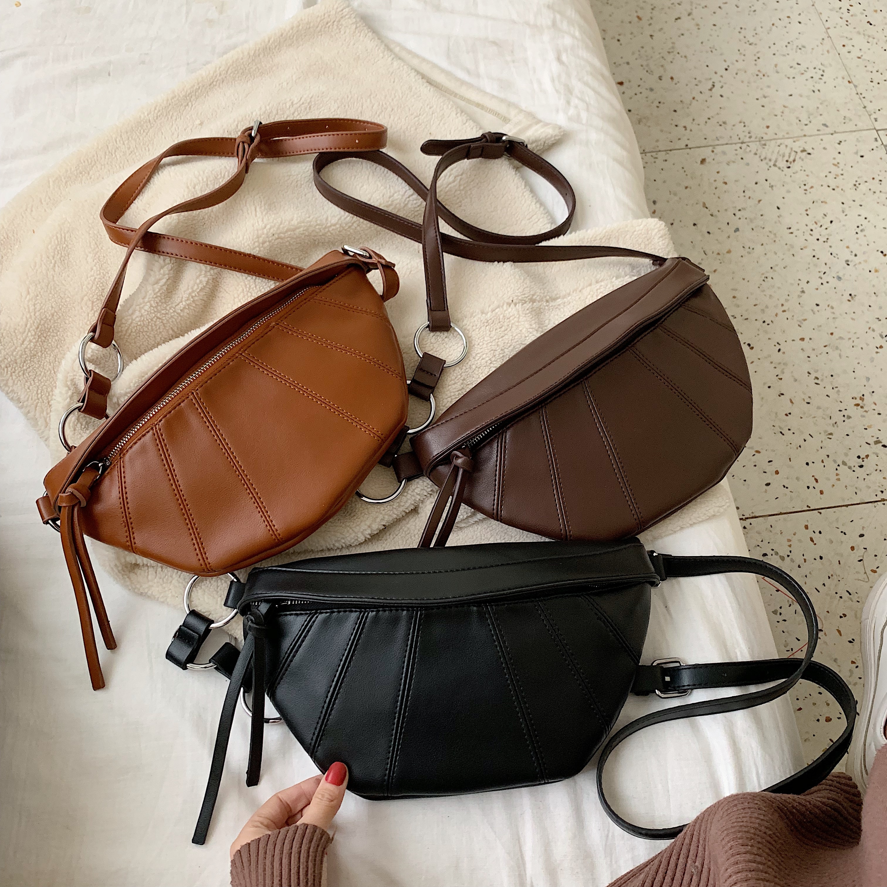 Vintage pu læder crossbody tasker til kvinder små ensfarvede splejsede skulder enkel taske dame bryst håndtasker