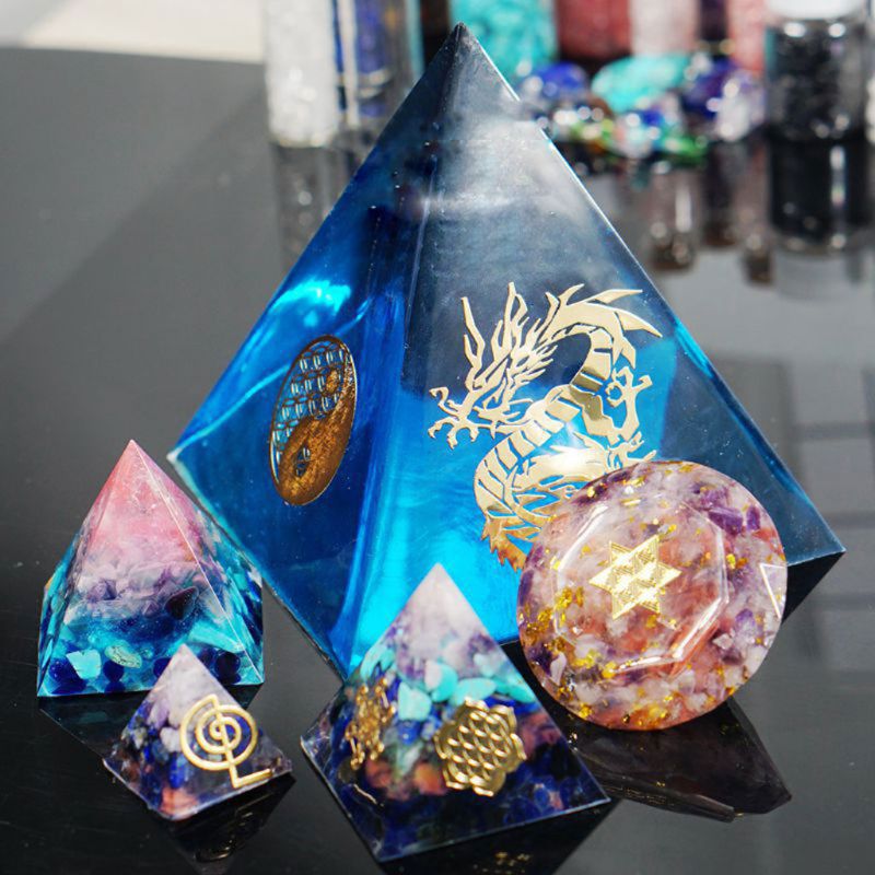 10 kpl 6.8cm 7 chakra kupari energiatorni orgoniitti tarra kukka elämä puu pyramidi epoksihartsi materiaali korujen valmistus