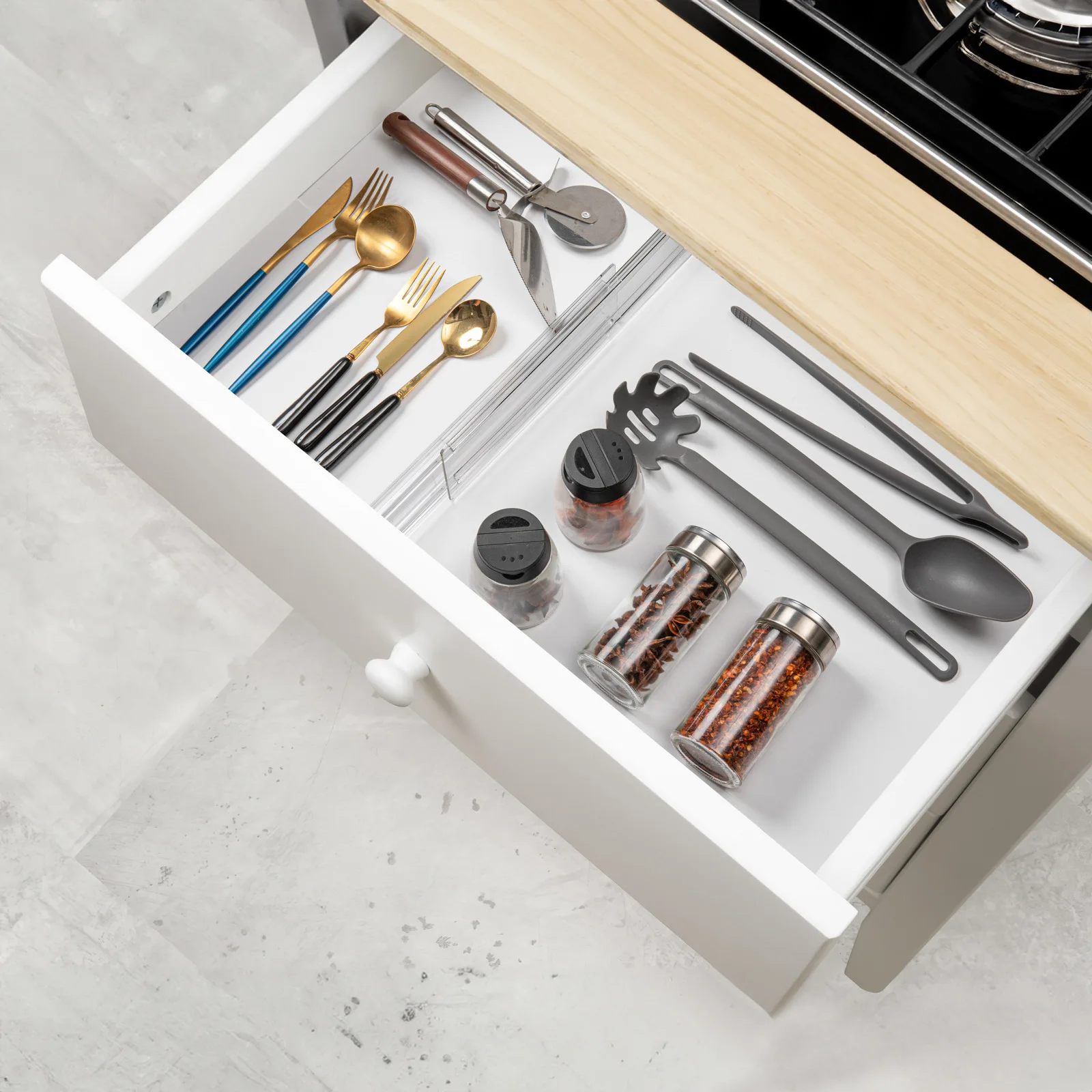 Drawer Dividers 4/8 Pack Adjustable Organizers Expandable Clear Dresser Organizer for Clothes Kitchen Cutlery Organizers Set