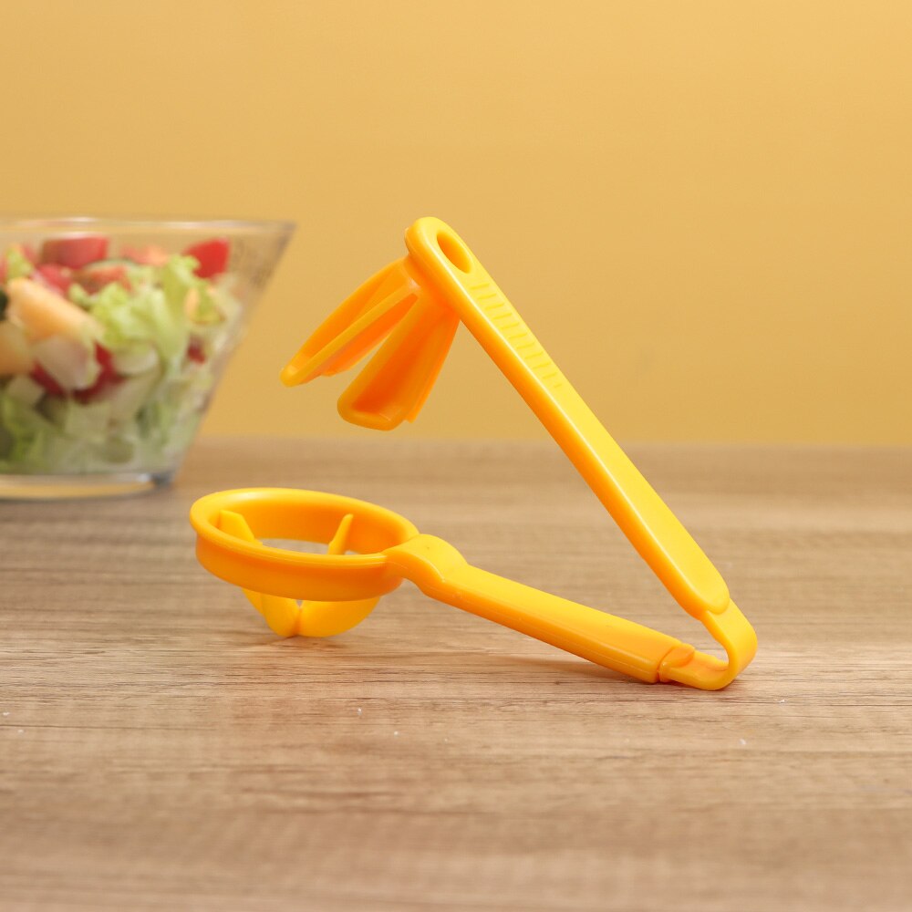 Coupe-tomate, outils de raisin, cerise, cuisine, Pizza, séparateur de fruits, artefact, petits accessoires pour tomates, Gadget de coupe manuelle: YELLOW