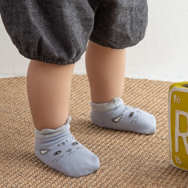 Schattige baby meisjes sokken antislip katoen zacht ondiepe mond lage kinder jongens sokken cartoon dier boot baby vloer sokken