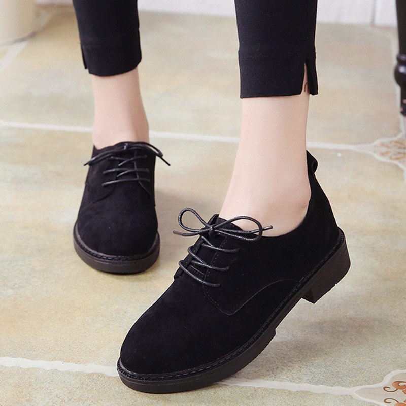 Kvinnor brogue skor snörning fritidsskor faux mocka oxford skor kvinna flats svarta platåskor creepers zapatos mujer  n7773