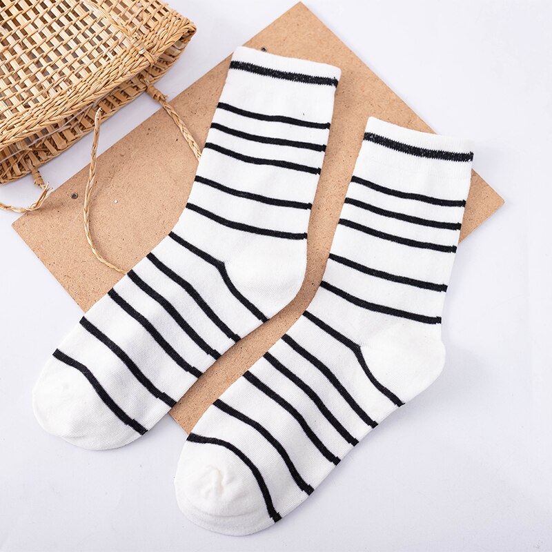 Grappige gestreepte sokken voor mannen en vrouwen, katoen, zwart-wit, bloemen, harajuku, kawaii, vrolijk, zacht, klassiek, meisjes, tube sokken: Lw1569x