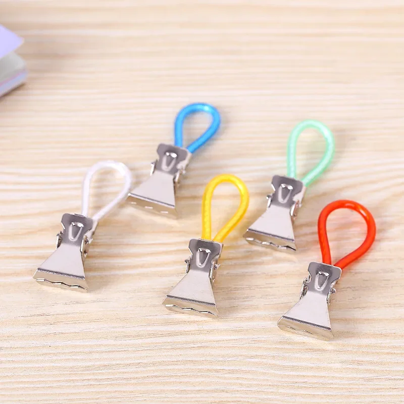 5/10Stck Handtuch Hängen Clips Metall Clip Auf Haken Schlaufen Handtuch KleiderbüGel Hängende Kleidung Heringe Küche Badezimmer veranstalter: Licht Grau