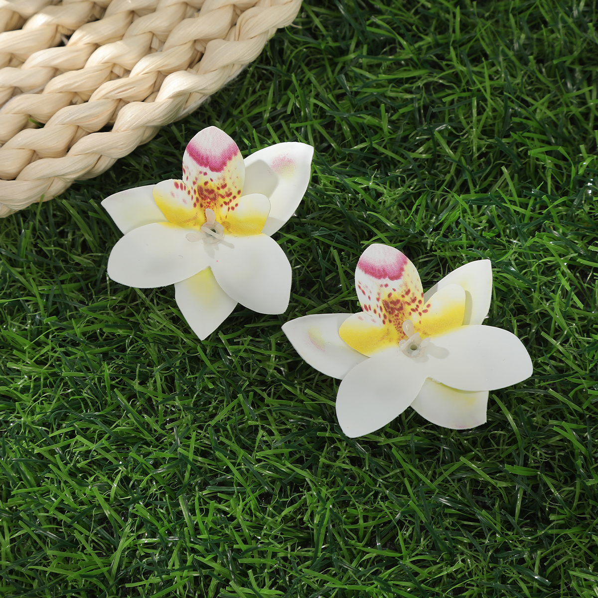 Horquillas de orquídeas simuladas, pinza para el pelo de flor blanca y rosa para mujer, horquilla para foto de playa de viaje de verano, Clip LATERAL, tocados de