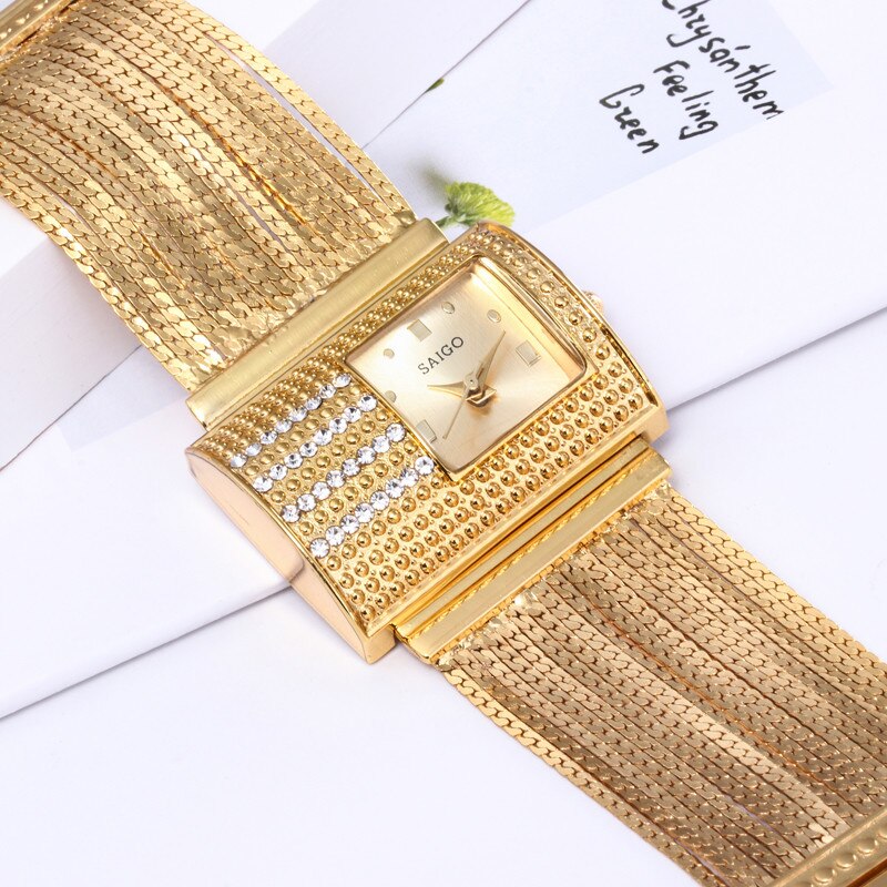 Vrouwen horloge Luxe Vrouwen Ronde Vol Diamanten Armband Horloge Analoog Quartz Horloge Rhinestone Exquisite Gold watchYE1