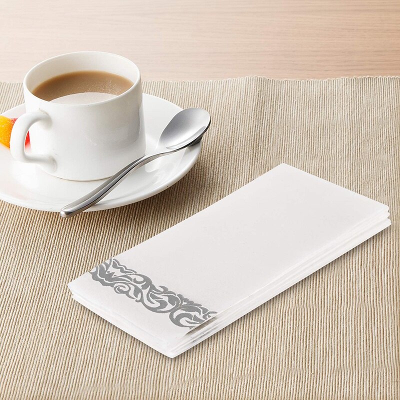 Pościel jak serwetka z srebrna kwiatowa wzór wina na ozdobne serwetki nadaje się robić kuchni, łazienki, wesela lub imprezy