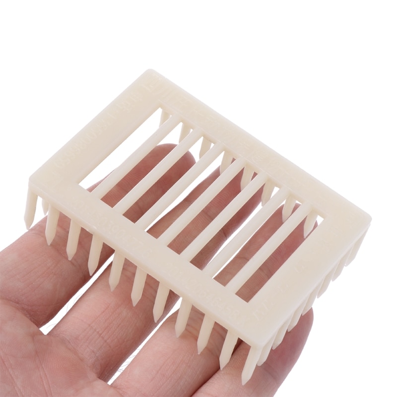 Caja de abeja tipo aguja carcasa indicadora de reina de plástico Clip receptor de abejas equipo de herramientas de abeja Apicultura