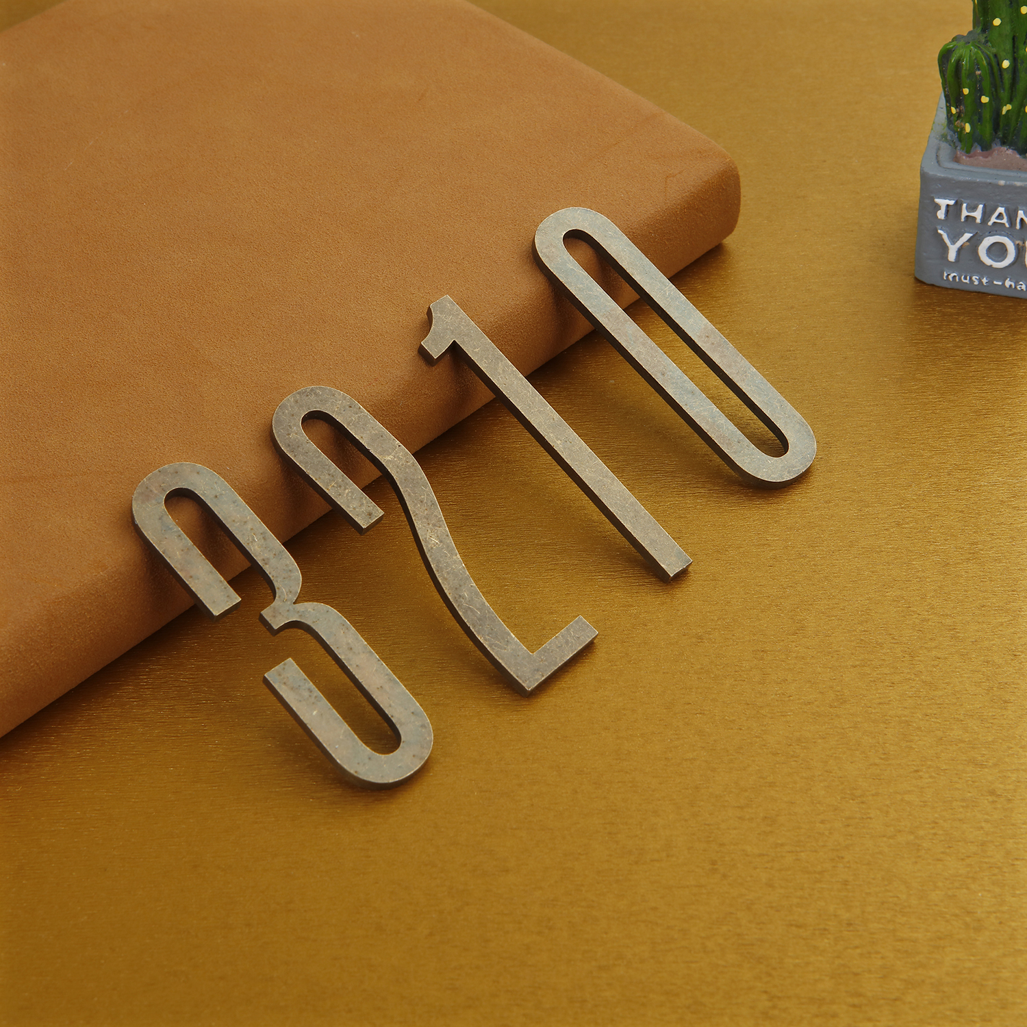 Bronzen deurnummer met magneten 7 cm metalen huisnummer appartement deurnummer voor buiten hotel thuis brievenbuslabel