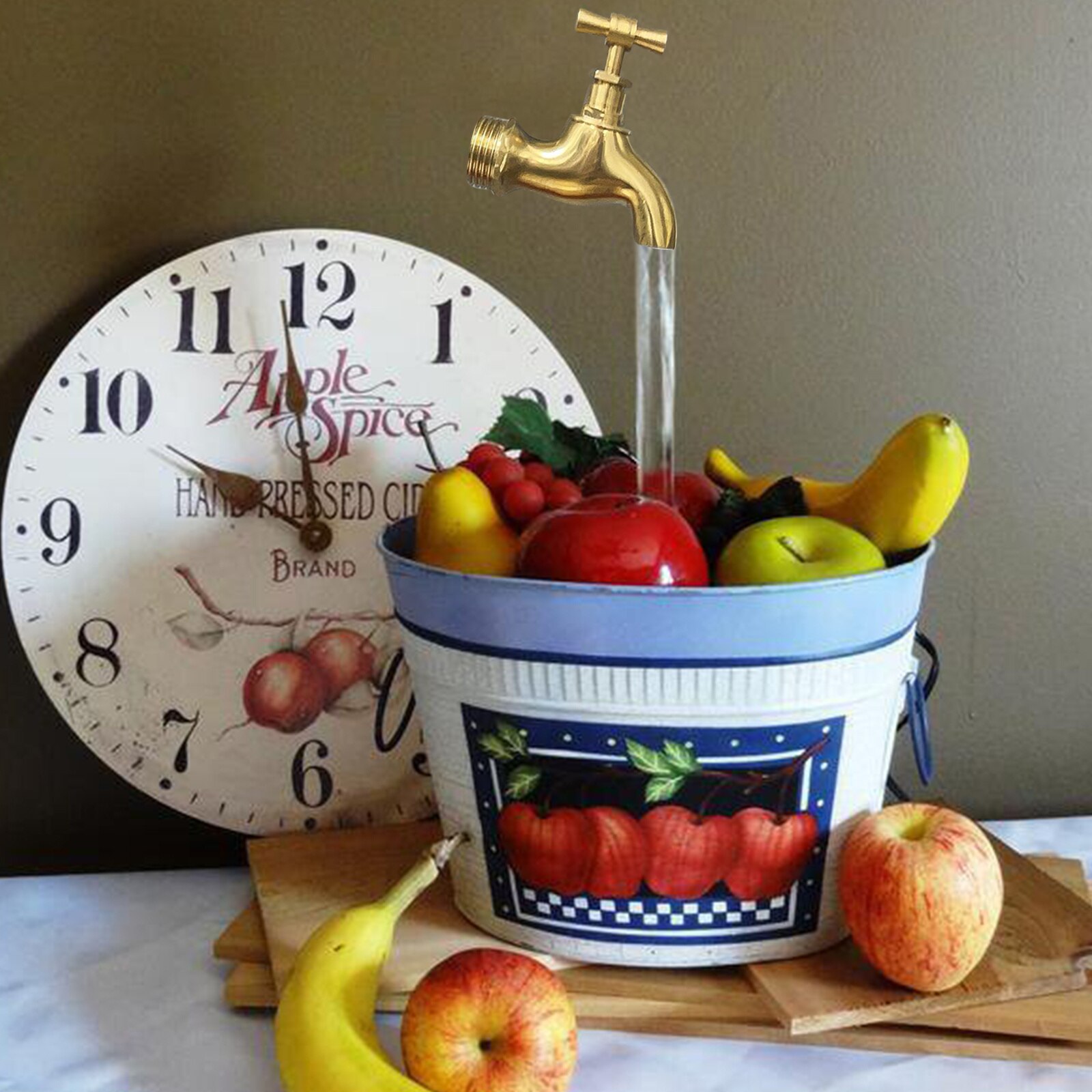 Invisible Flowing Spout Watering Can Fountain Yard Art Decor Magic Tap Running Water USB C1