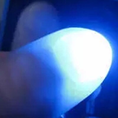 1 paar Lustige Neuheit LED Licht Blinkt Finger Zaubertrick Requisiten freundlicher Erstaunliche Fantastische glühen Spielzeug freundlicher leuchtend Dekor