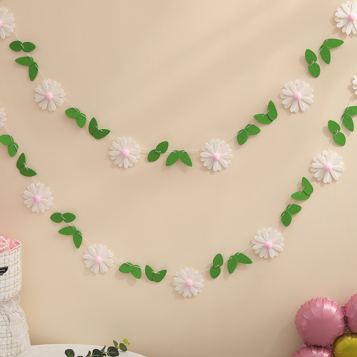 Felt Feestdecoratie - Margriet Hangers, Bontballen, Groene Bladeren - Verjaardag Banner