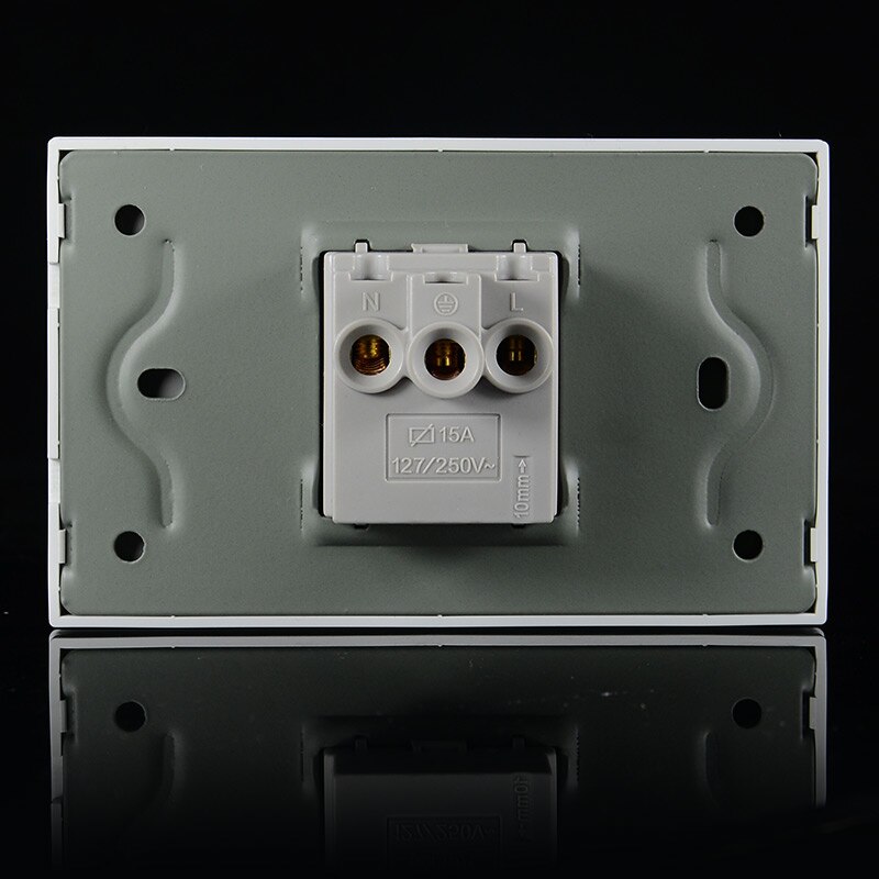 118mm white American Southeast Asia Standard 3-pole Multi-function socket PC flame retardant household safety power plug 15A