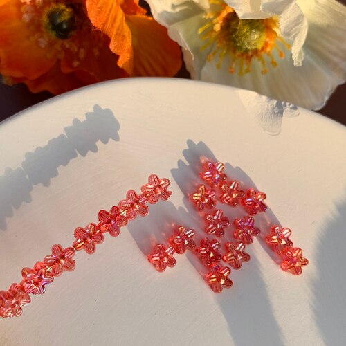 100pcs/pack Transparent Colorful Mini Cute Small Flower Beaded DIY Handmade Hairpin Ornament Earrings Accessories Material: 3