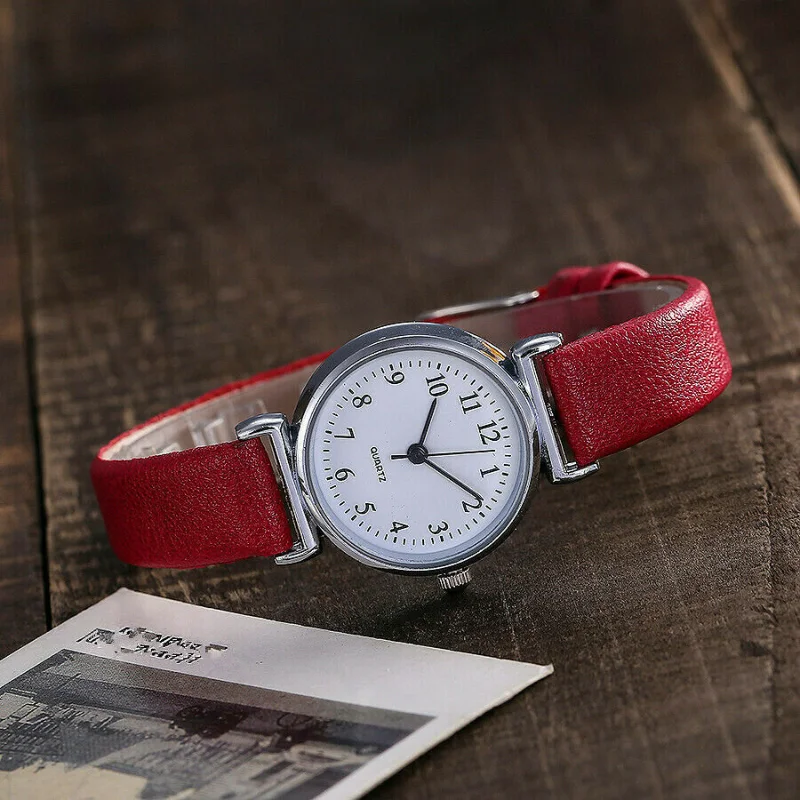 Klassieke dameshorloges Zwart Rood Casual quartz lederen band Bandhorloge Retro ronde analoge klokhorloges voor dames