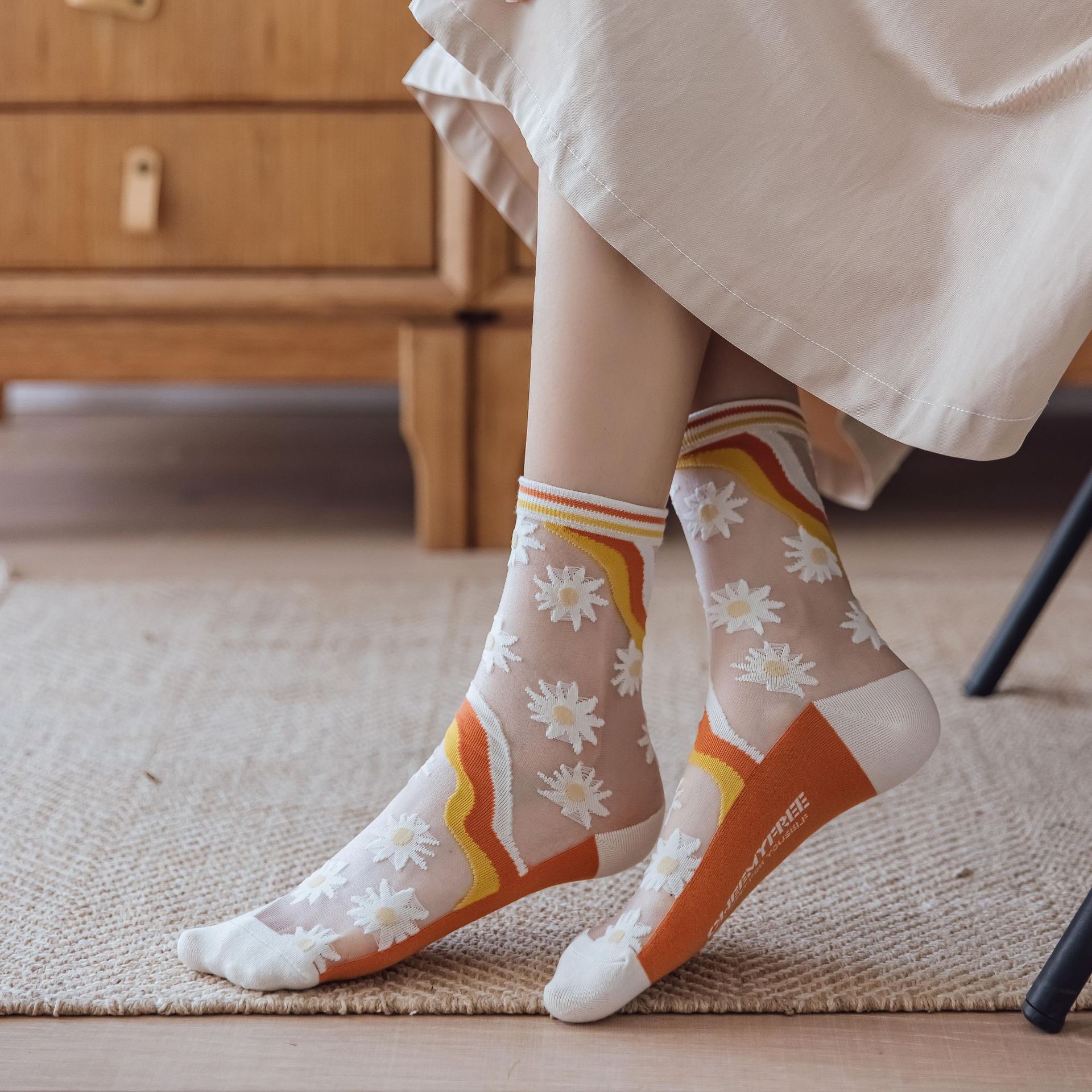 Summer Crystal Silk Socks Women Novelty Harajuku Floral Kawaii Cute Socks Ultra-thin Transparent Fishnet Mesh Lace Socks