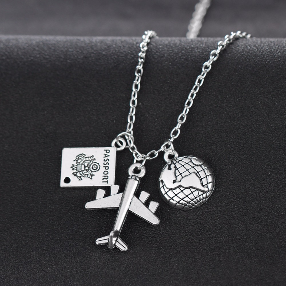 Best Friends Wanderlust Travelers Necklaces Globe Earth Aircraft Plane Passport Pendant Traveling The World Necklace Collar