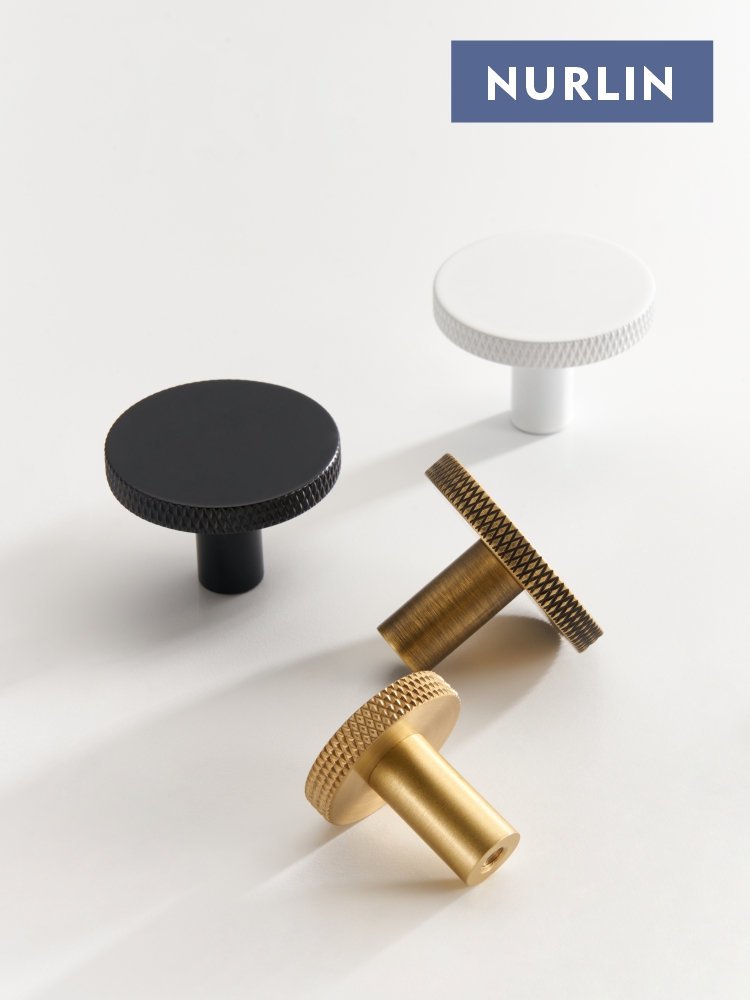 Nurlin Schrankknöpfe aus massivem Durcheinander mit Rändelmuster, mattes Antikmessing, Schwarz-Weiß-Gold, Schrankgriffe, Zauberstab- und Badezimmerhaken