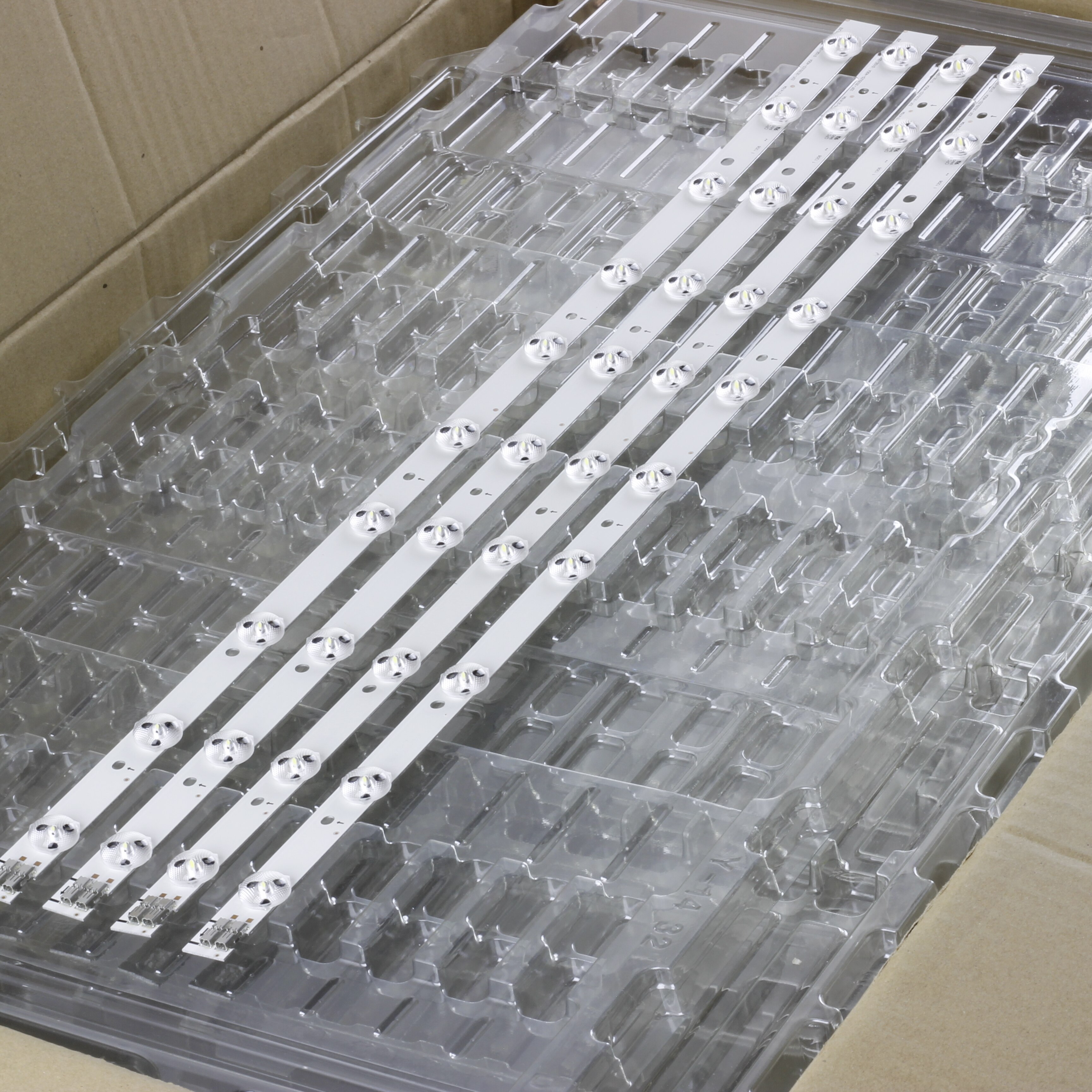 LED backlight strip for LTJ320HN07-H 2011SVS32 2012SVS32 UE32J5100 UA32EH5080 UN32EH5000 V320HJ2-PE2 D1GE-320SC1-R2 DE320BGA-B1