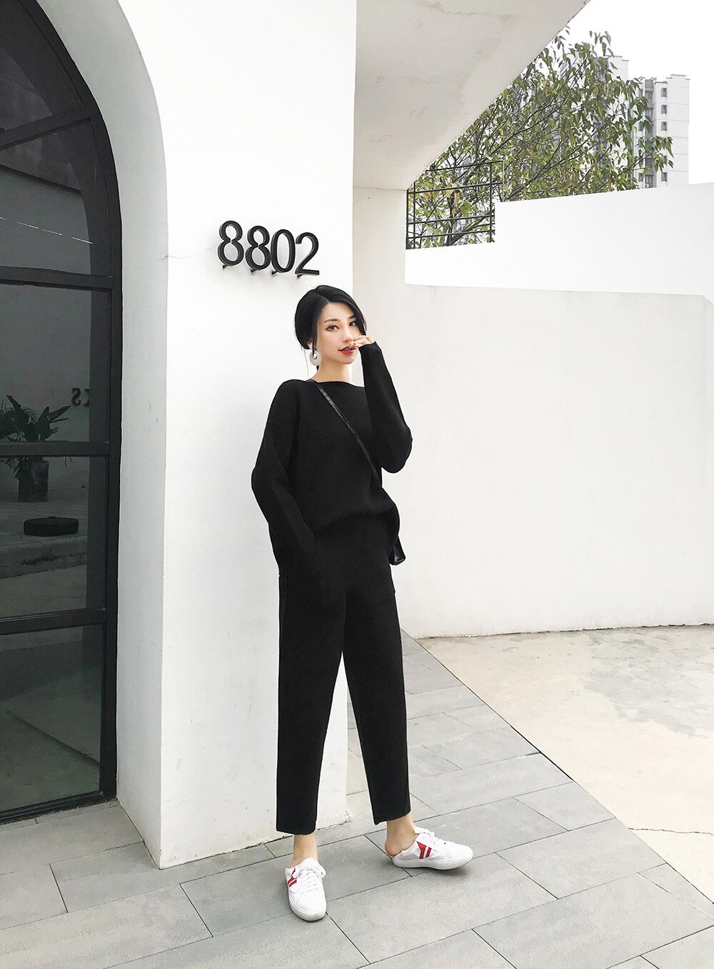 Women's Winter Warm Cool Sport Suit Loose Wide Leg Pants Sweater Two Piece Suit Solid Long Sleeve Sportwear: Black / S