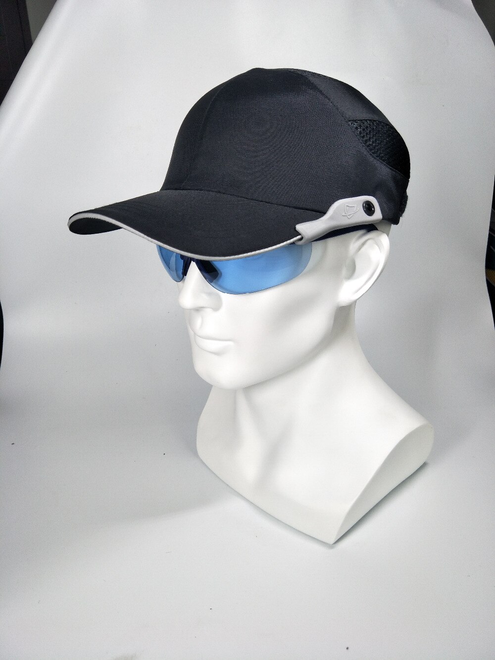 Unisex Three Colors Bump Cap Work Safety Helmet Breathable Security Anti-impact LightWeight Helmets Protective Hat