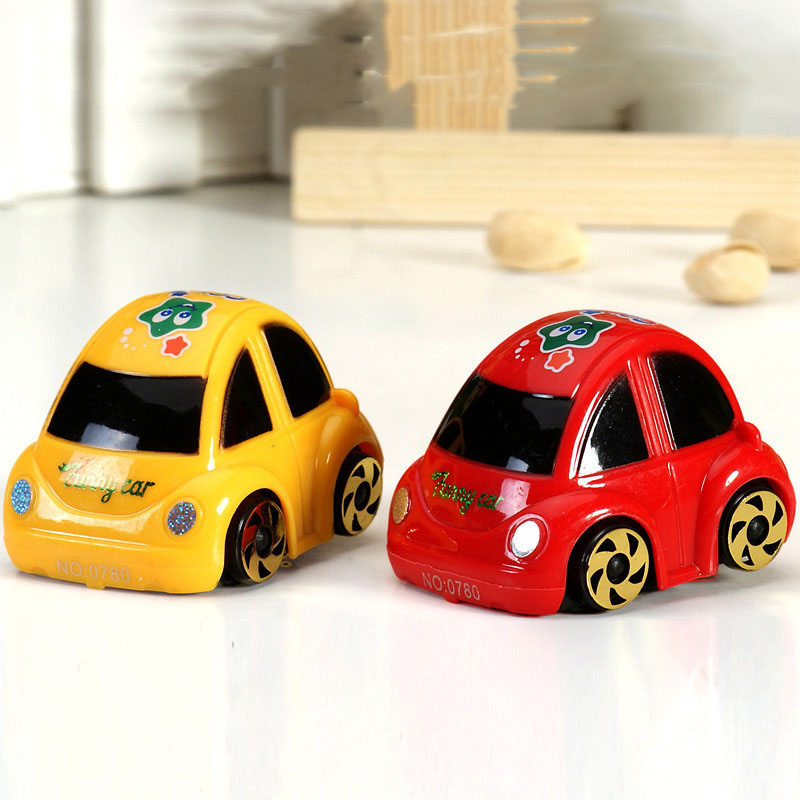 2022 New 1pcs Creative Children Clockwork Toy Novelty Cartoon Winding Winding Small Toy Winding Mini Gift: The car