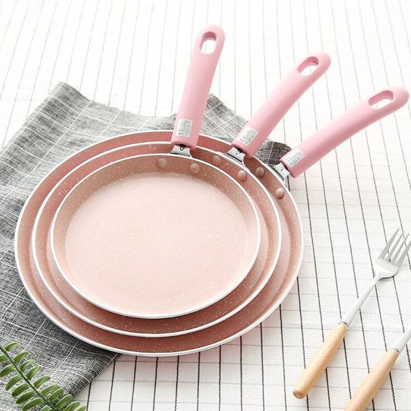 Large Crepe Pan 6/8/10 Inch Non-Stick Scratch-Resistant Forged Aluminum Pancake Pans Batter Spreader Included