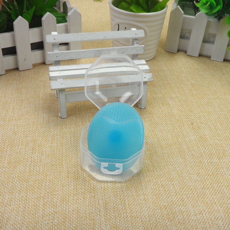 Hzirip 3 Colors Newborn Baby Soft Silica Gel Healthy Shampoo Brush Massage Bath Brush Soft Brush Infant Body Hair: Blue
